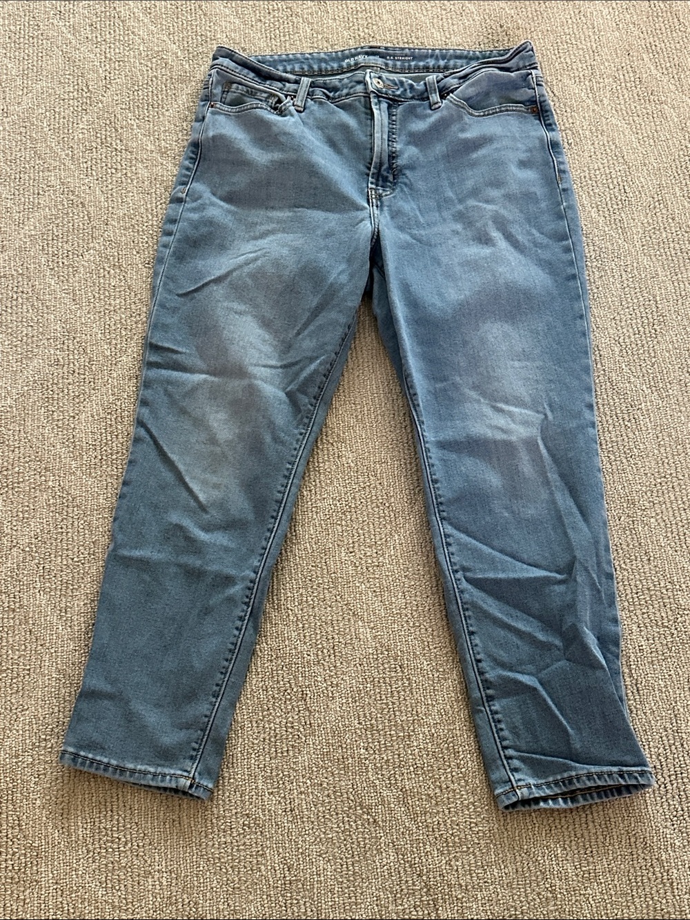 Old Navy women’s Straight-Leg Jeans in Medium Blue Wash